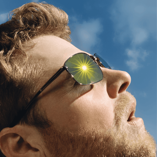 Alex Warren Gets Blindsided By Love On New Song “FEVER DREAM”